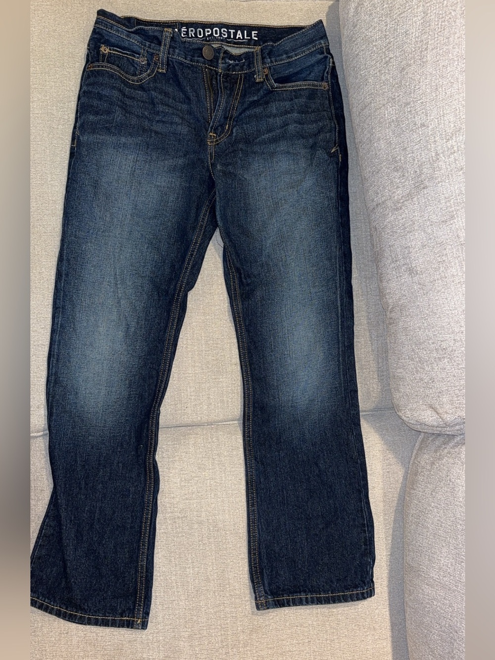Aeropostale Men's Dark Blue Denim Jeans - Picture 2 of 3